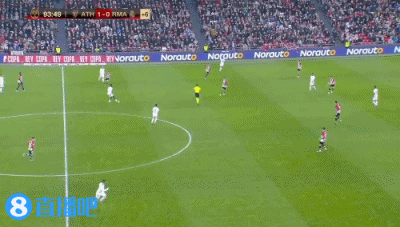 就你打的可以，其他人真是拉完了，没有战术，靠你硬解，加油＂