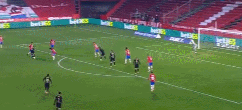 2平1负！身后追兵掉队枪手有望领先8分 掉链子夺冠也稳了